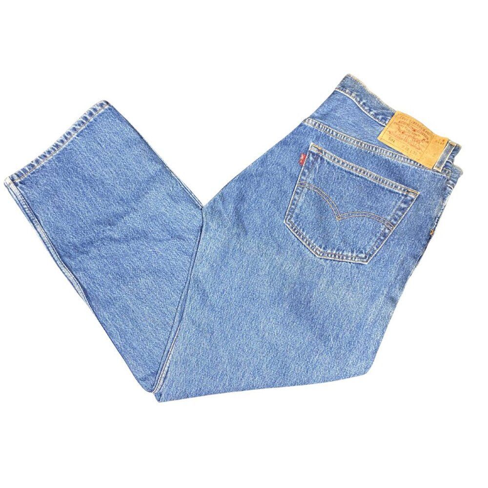 Vintage Levi’s 501 Jeans Medium Wash Button Fly – 38x30